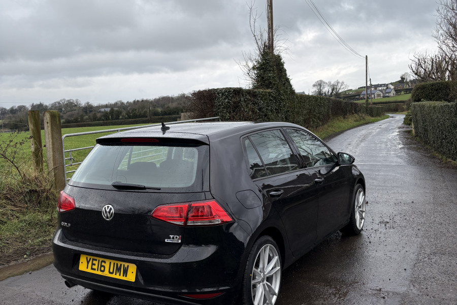 Volkswagen Golf 